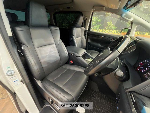 Toyota VELLFIRE 2018-08 8210738-9