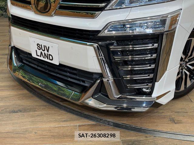 Toyota VELLFIRE 2018-08 8210738-2