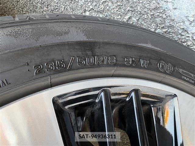 Toyota VELLFIRE 2019-04 8210737-19