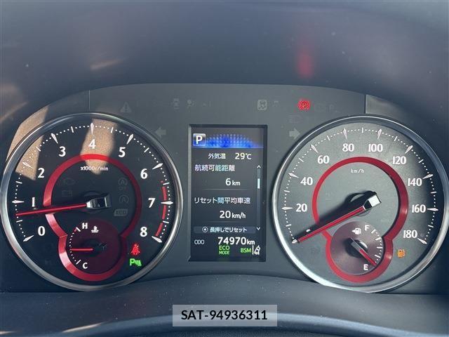 Toyota VELLFIRE 2019-04 8210737-28