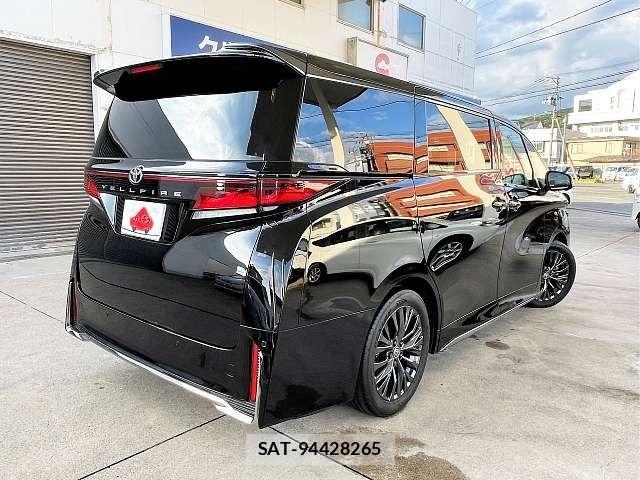 Toyota VELLFIRE 2023-08 8210734-2