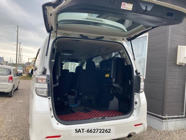 Toyota VELLFIRE 2009-10 8232197-11