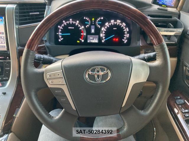Toyota VELLFIRE 2013-03 8246989-16