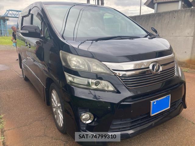 Toyota VELLFIRE 2012-05 8246991-1