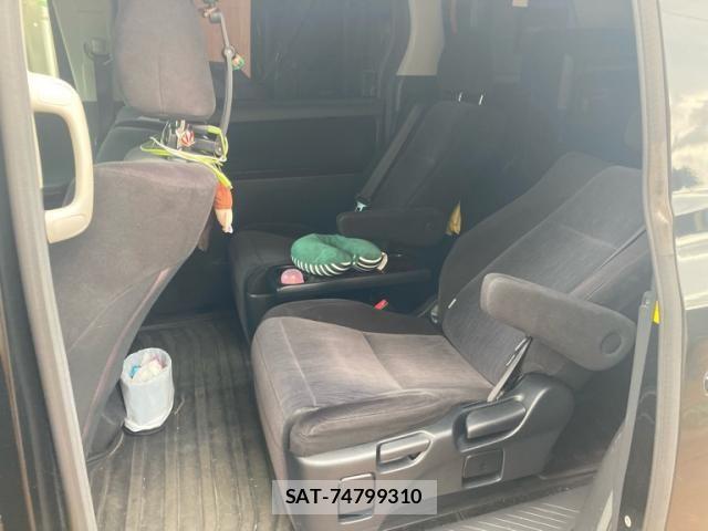 Toyota VELLFIRE 2012-05 8246991-7
