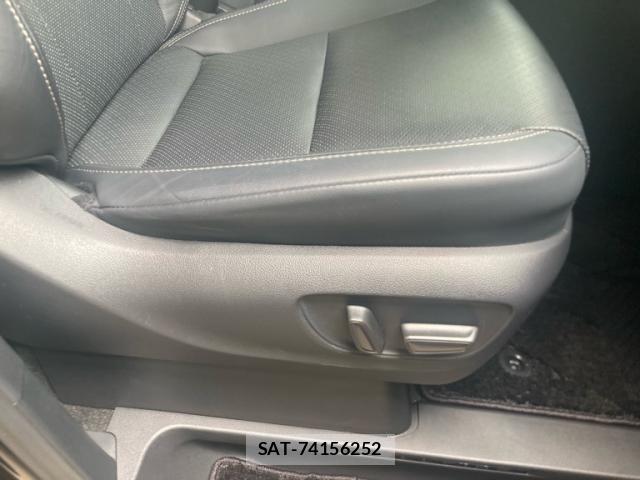 Toyota VELLFIRE 2023-10 8317727-12