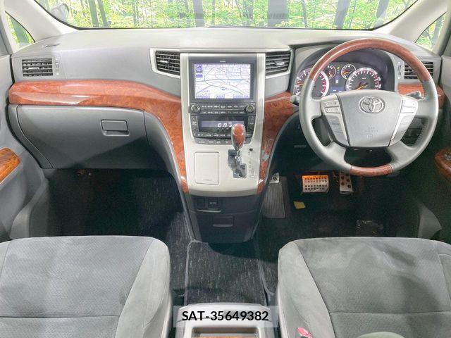 Toyota VELLFIRE 2009-07 8317743-1