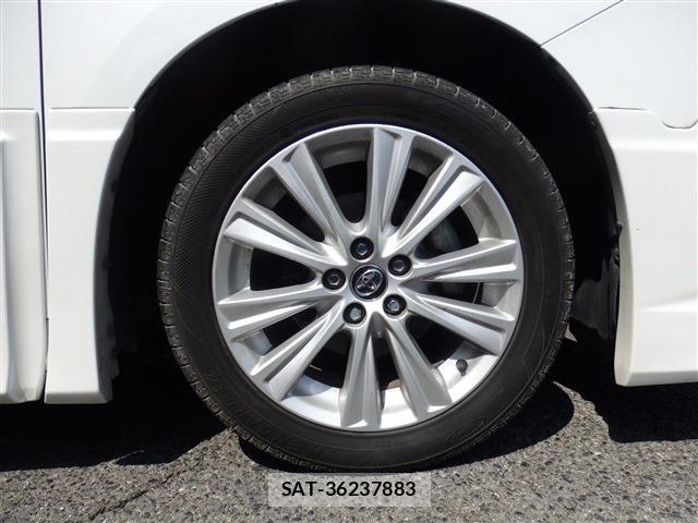 Toyota VELLFIRE 2017-05 8317735-16