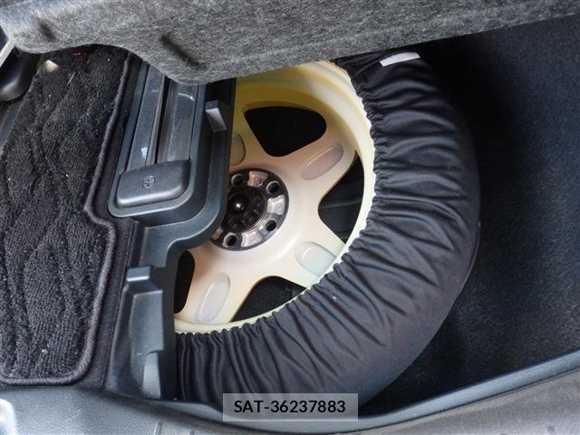 Toyota VELLFIRE 2017-05 8317735-24