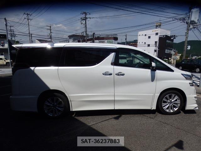 Toyota VELLFIRE 2017-05 8317735-5