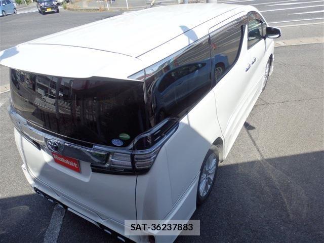 Toyota VELLFIRE 2017-05 8317735-7