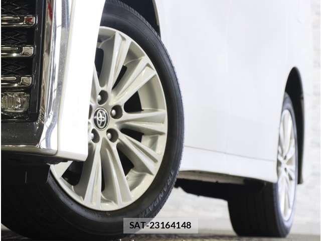 Toyota VELLFIRE 2019-07 8317733-18