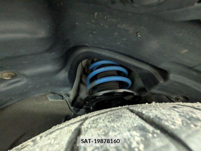 Toyota VELLFIRE 2017-06 8317731-19