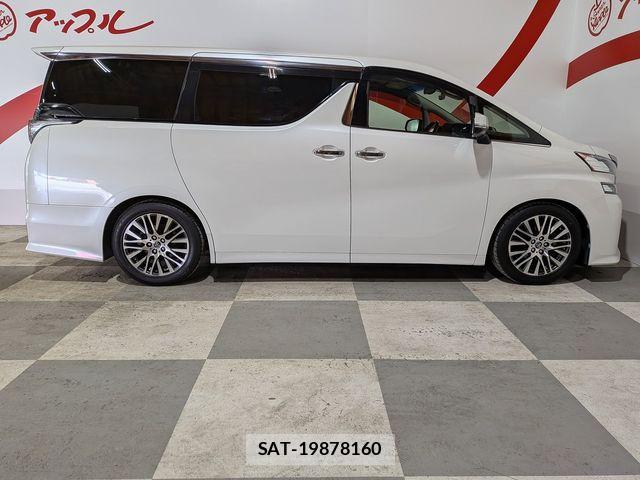 Toyota VELLFIRE 2017-06 8317731-24