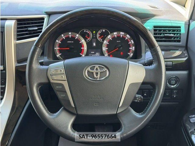 Toyota VELLFIRE 2014-03 8338265-15
