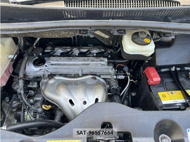 Toyota VELLFIRE 2014-03 8338265-3