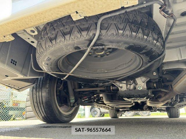 Toyota VELLFIRE 2014-03 8338265-4