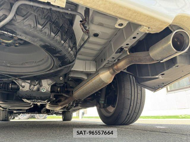 Toyota VELLFIRE 2014-03 8338265-6