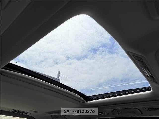 Toyota VELLFIRE 2013-01 8338264-29
