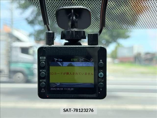 Toyota VELLFIRE 2013-01 8338264-3