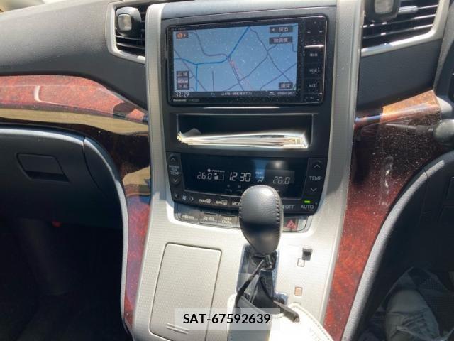 Toyota VELLFIRE 2012-03 8338267-3