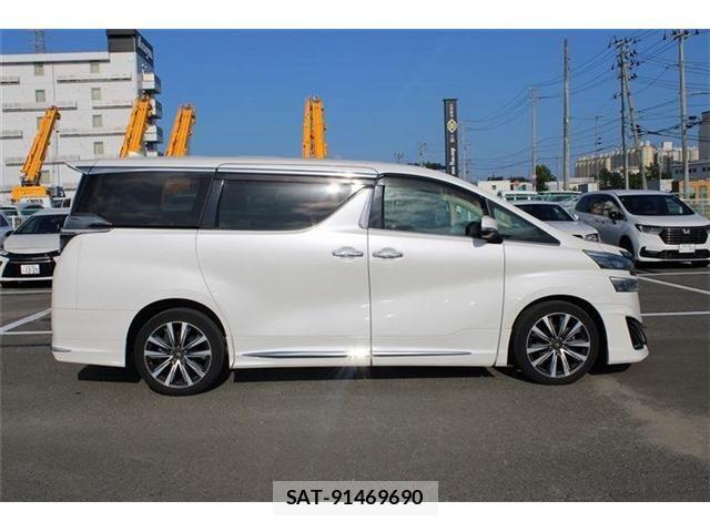 Toyota VELLFIRE 2018-09 8338263-9