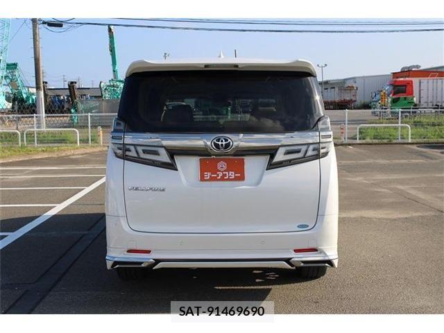 Toyota VELLFIRE 2018-09 8338263-11