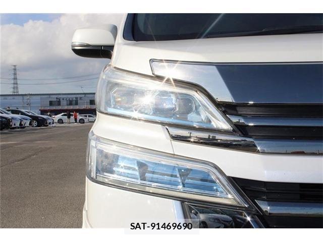 Toyota VELLFIRE 2018-09 8338263-16