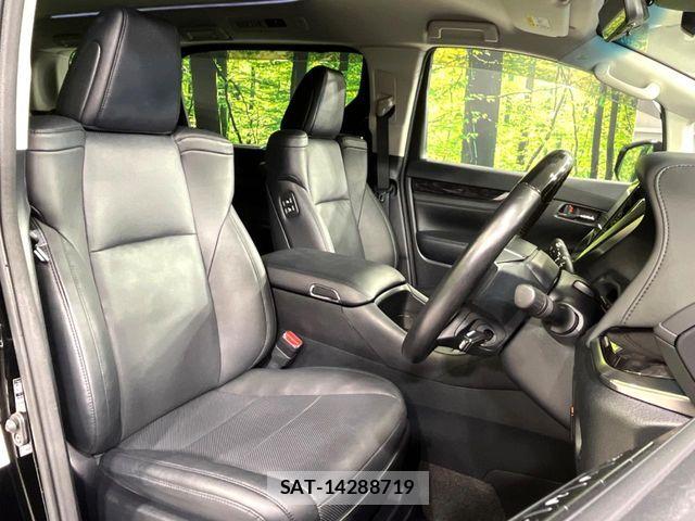 Toyota VELLFIRE 2018-03 8355805-9