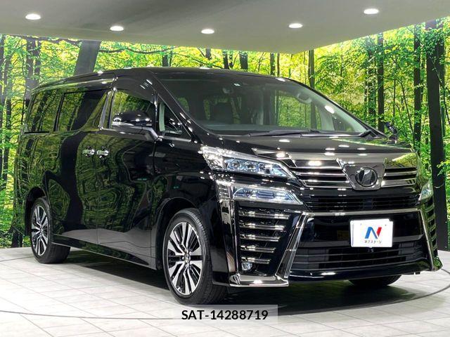 Toyota VELLFIRE 2018-03 8355805-17