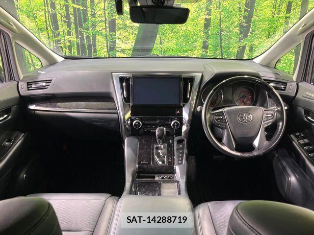 Toyota VELLFIRE 2018-03 8355805-2