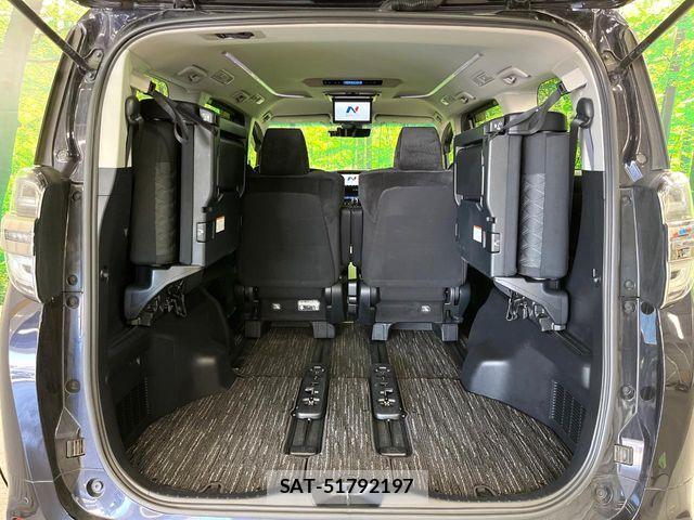 Toyota VELLFIRE 2019-02 8369480-11