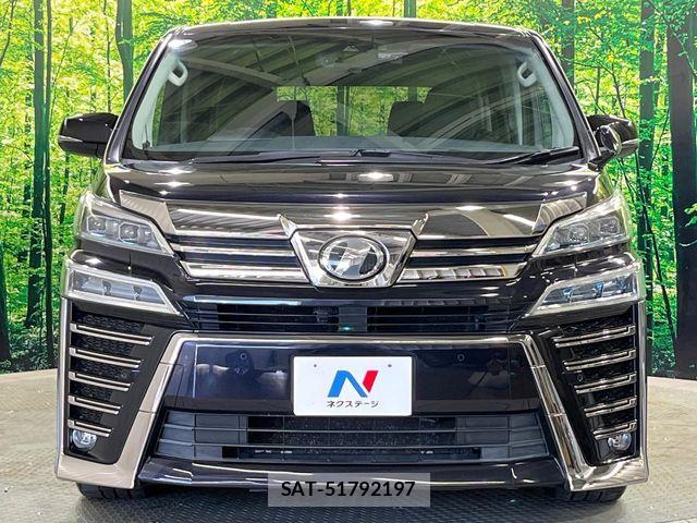 Toyota VELLFIRE 2019-02 8369480-14