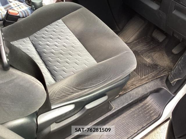 Toyota VELLFIRE 2016-04 8415548-9