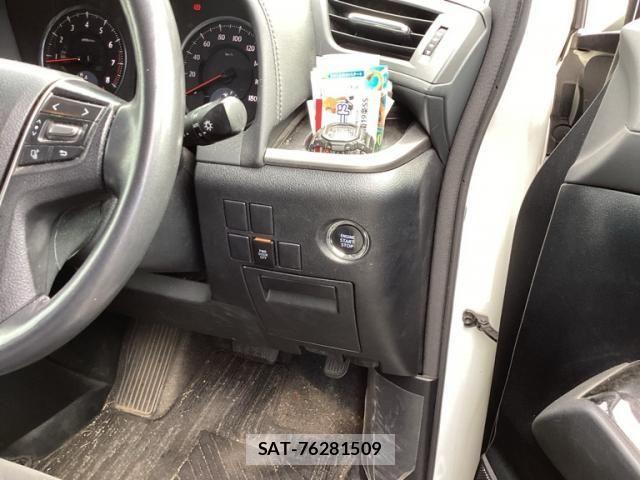 Toyota VELLFIRE 2016-04 8415548-11
