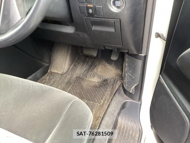 Toyota VELLFIRE 2016-04 8415548-12