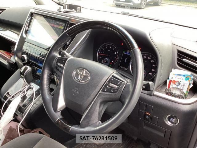 Toyota VELLFIRE 2016-04 8415548-13