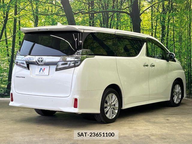 Toyota VELLFIRE 2020-04 8527877-17
