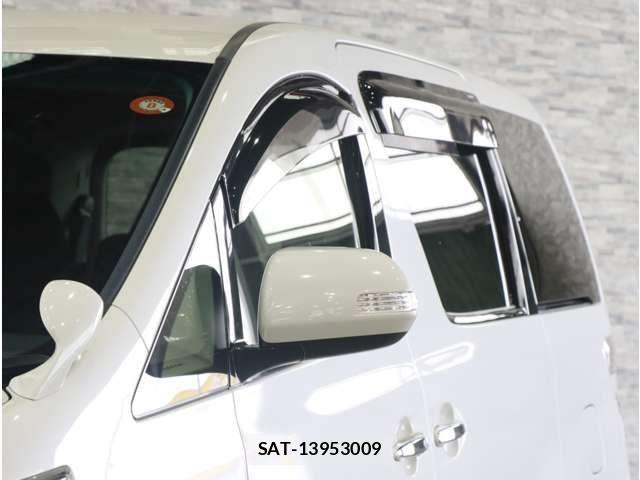 Toyota VELLFIRE 2012-04 8527881-18