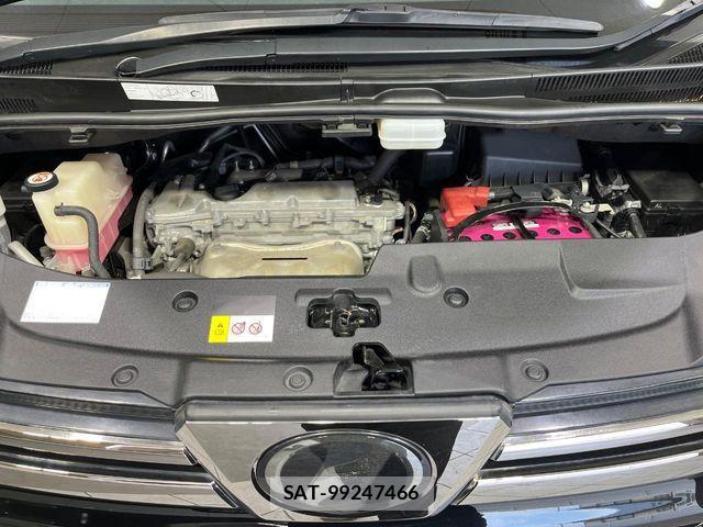 Toyota VELLFIRE 2018-05 8527879-18