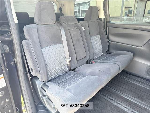Toyota VELLFIRE 2017-09 8563869-11