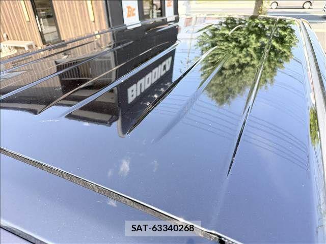 Toyota VELLFIRE 2017-09 8563869-18