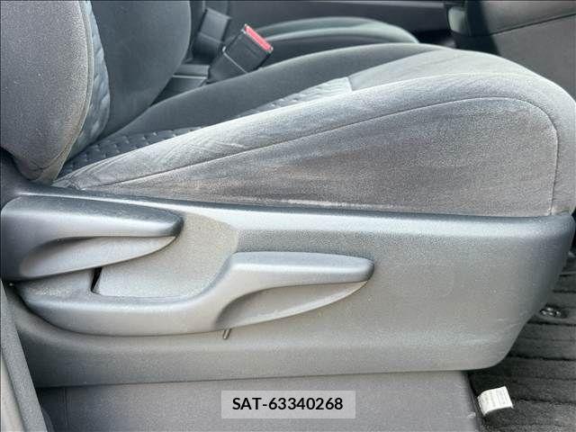 Toyota VELLFIRE 2017-09 8563869-29