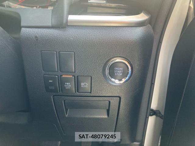 Toyota VELLFIRE 2020-06 8563868-17