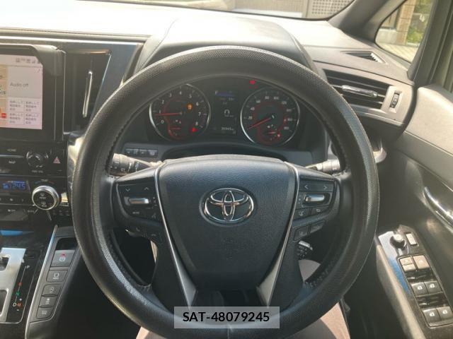 Toyota VELLFIRE 2020-06 8563868-18