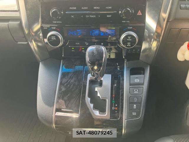 Toyota VELLFIRE 2020-06 8563868-22