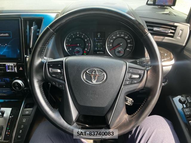 Toyota VELLFIRE 2017-02 8563870-16
