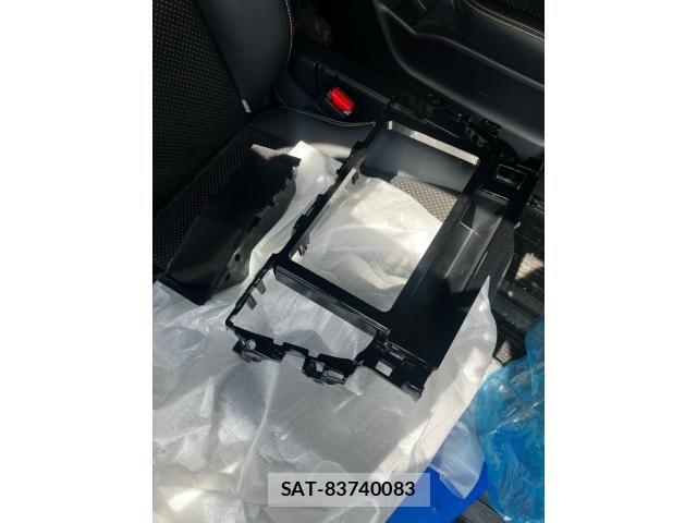 Toyota VELLFIRE 2017-02 8563870-22