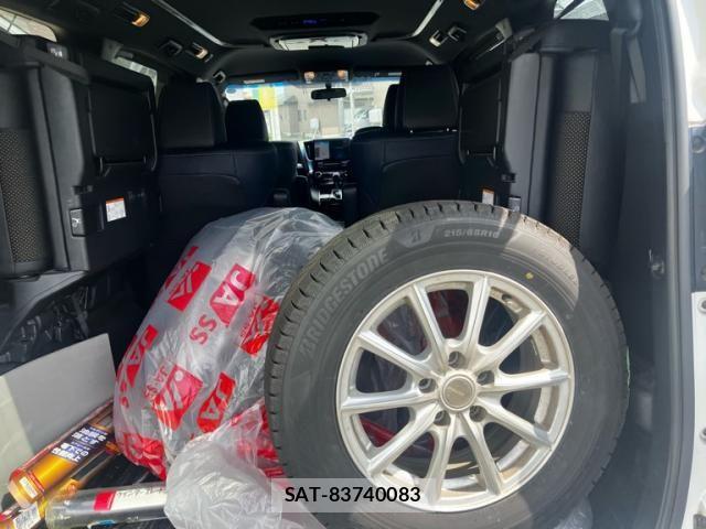 Toyota VELLFIRE 2017-02 8563870-6