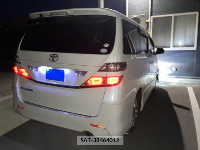 Toyota VELLFIRE 2008-09 8629436-1